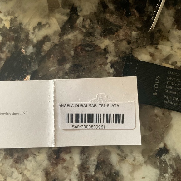 TOUS Dubai Saffiano Mini Wallet - Picture 8 of 16